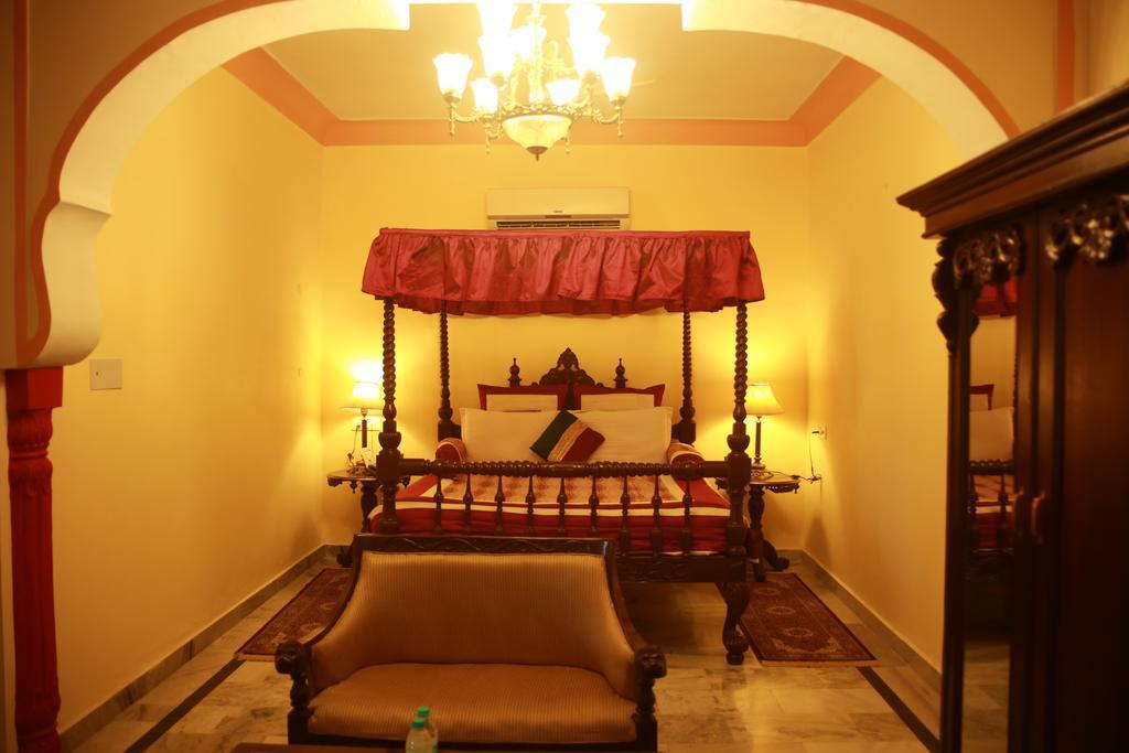 V Resorts Rajmahal Orchha Exterior foto